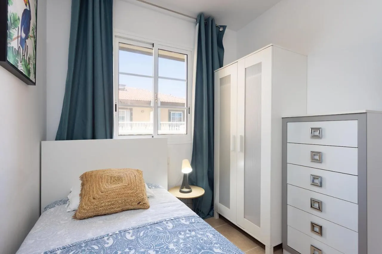 Ferienhaus Home2Book Ocean View House El Medano, Pool